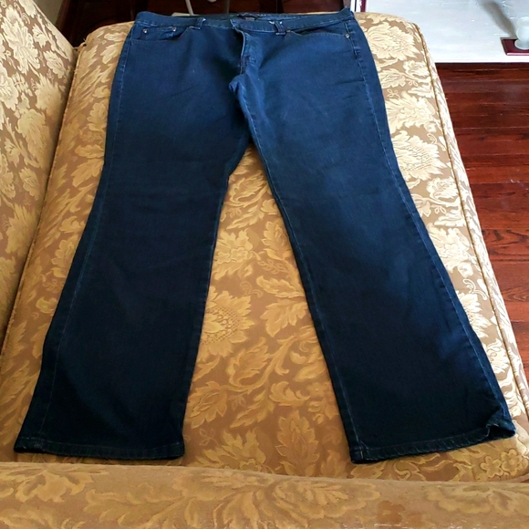 New York and Company women's jeans - Picture 1 of 3